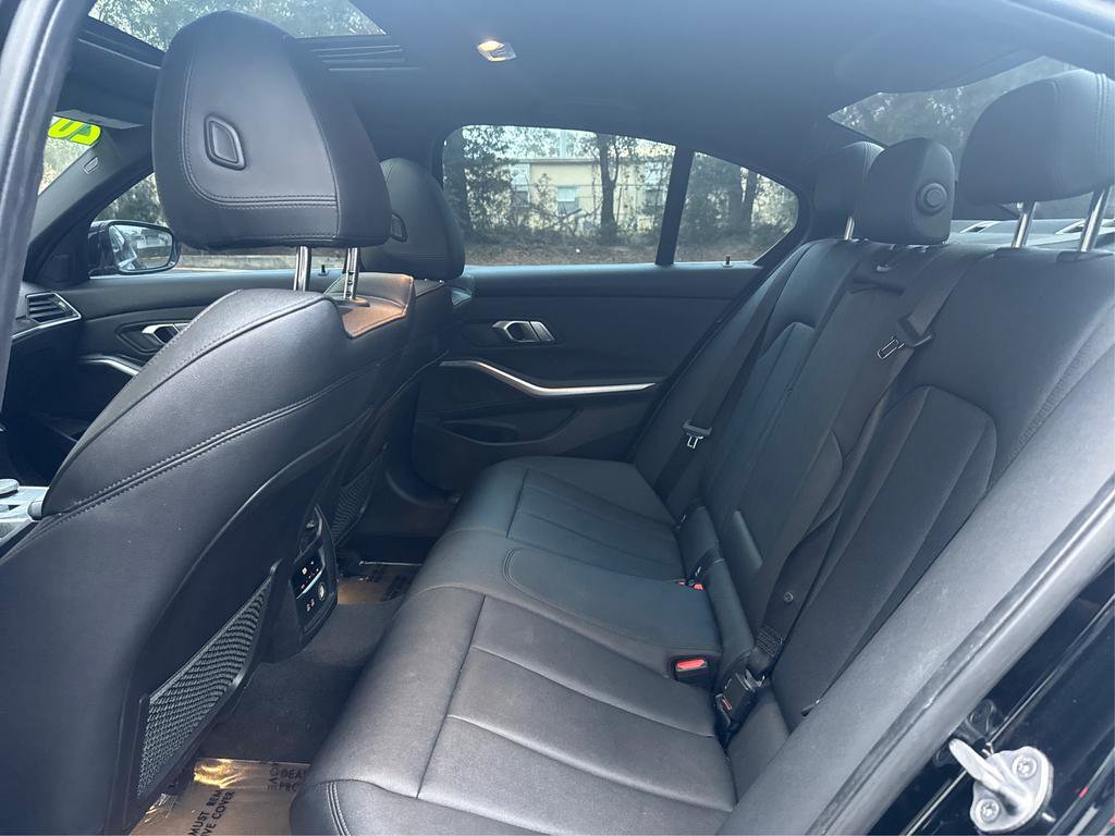 Used 2020 BMW 330i Sedan w/ Convenience Package RWD image 10