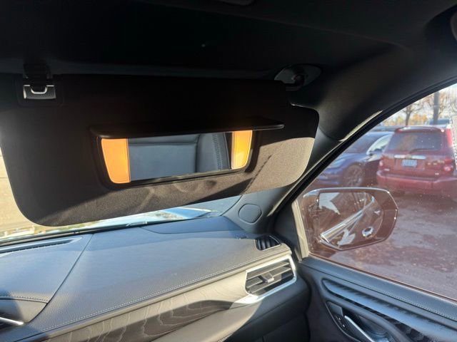 Used 2022 GMC Yukon Denali w/ Advanced Technology Package image 26