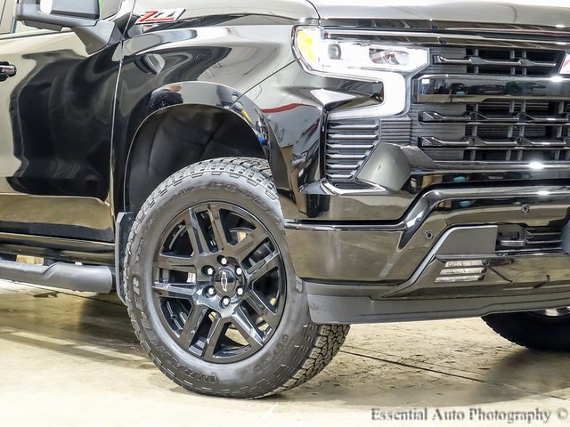 Used 2024 Chevrolet Silverado 1500 RST image 3