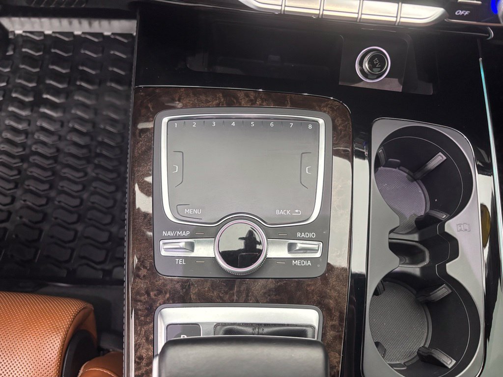 Used 2017 Audi Q7 3.0T Prestige AWD/4WD image 28