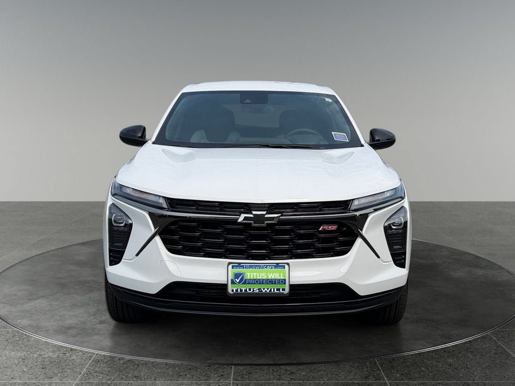 New 2026 Chevrolet Trax RS w/ Driver Confidence Package FWD image 2
