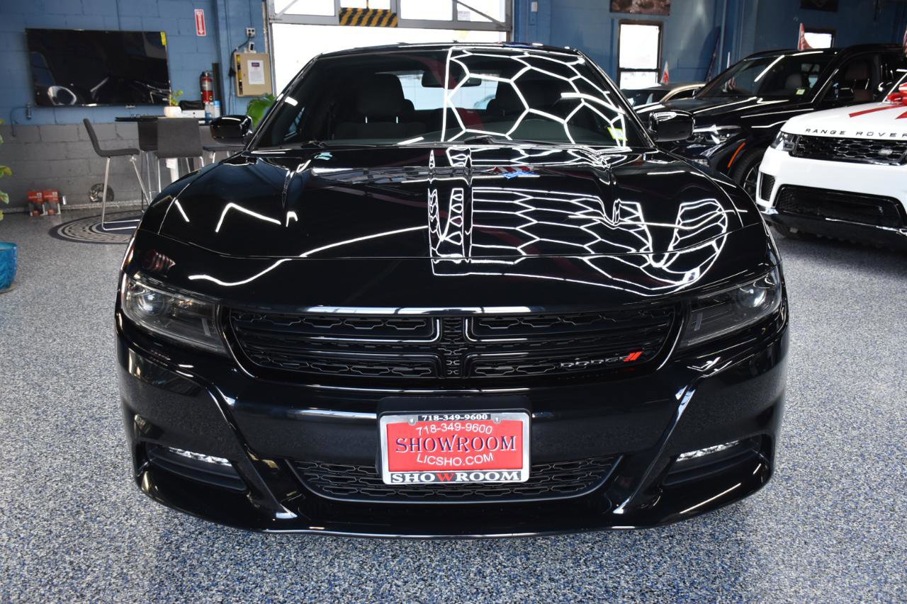 Used 2022 Dodge Charger SXT w/ Driver Convenience Group AWD/4WD image 11