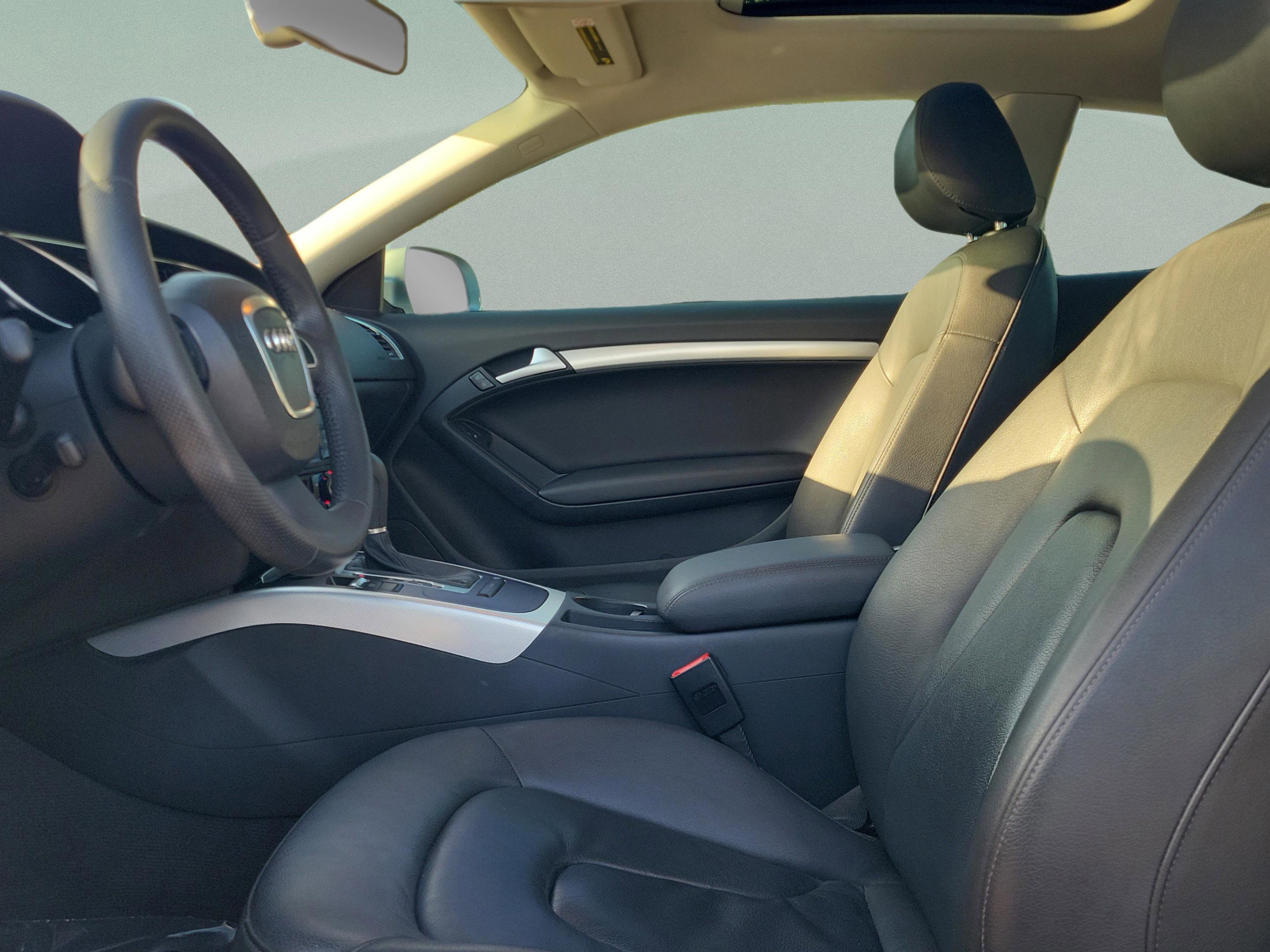 Used 2010 Audi A5 2.0T Premium Plus image 12