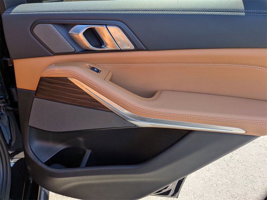 New 2026 BMW X5 sDrive40i image 19