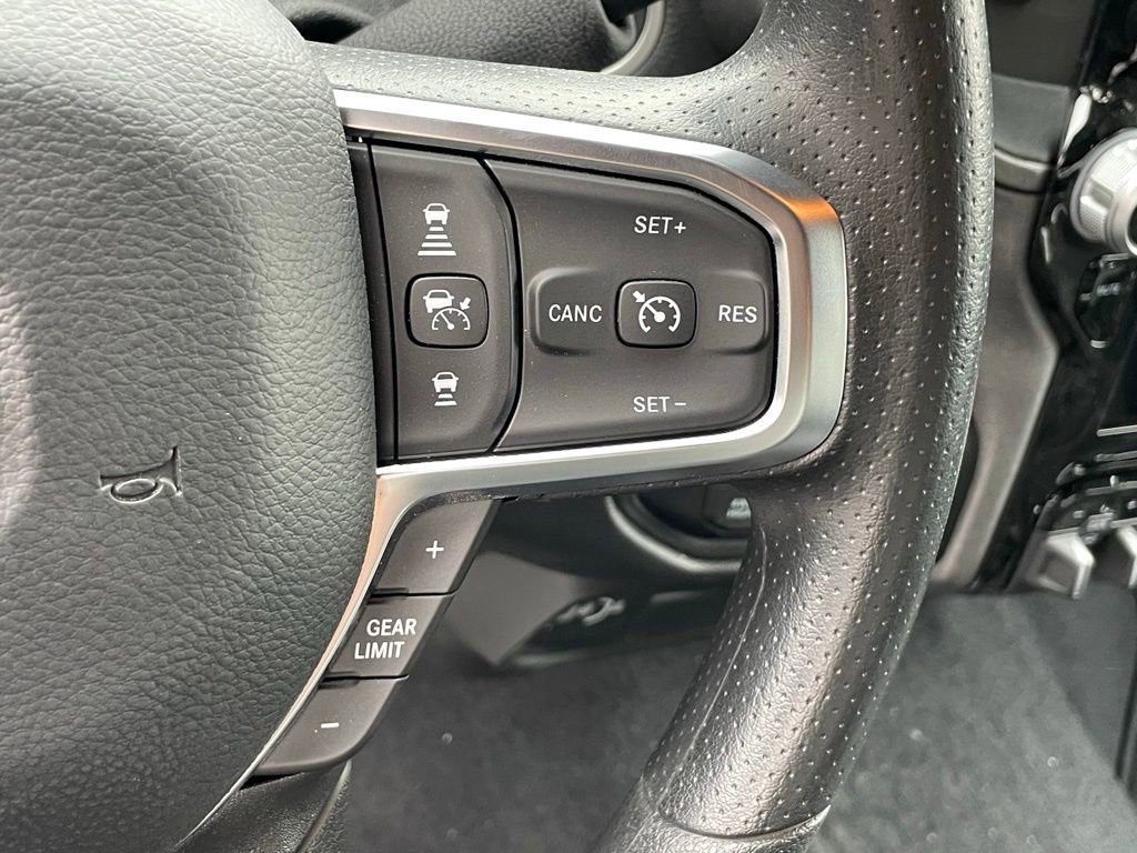 New 2025 RAM 2500 Tradesman image 31