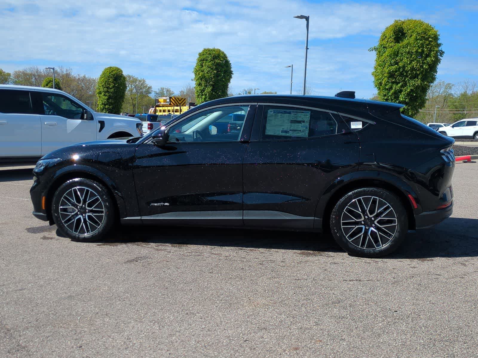 New 2026 Ford Mustang Mach-E Premium AWD/4WD image 5