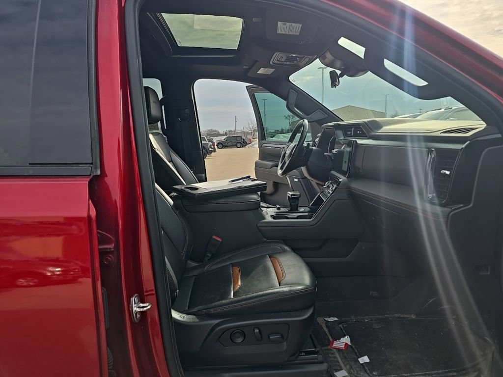 Used 2022 GMC Sierra 1500 AT4 w/ AT4 Premium Package image 13