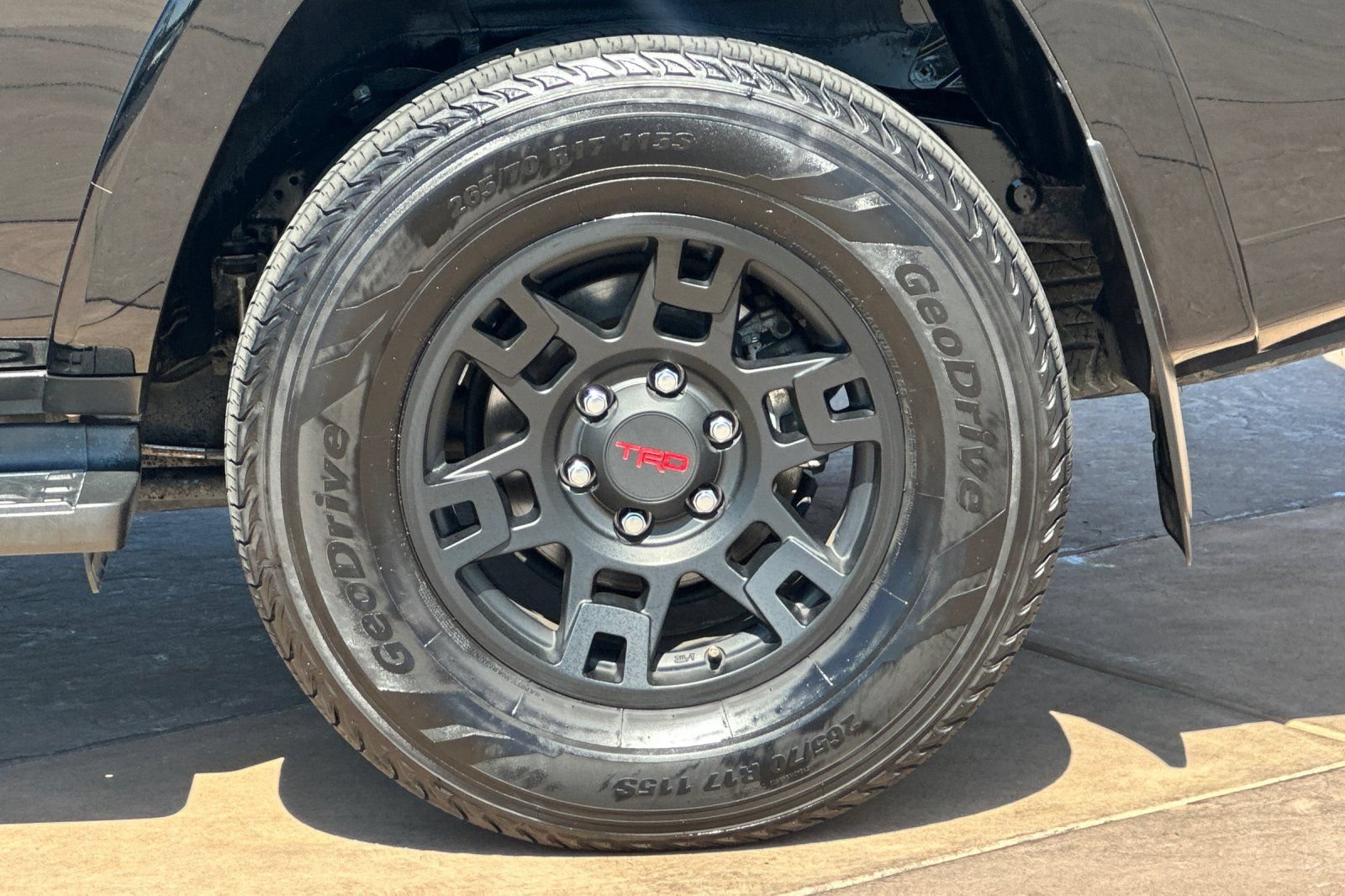 Certified 2024 Toyota 4Runner SR5 AWD/4WD image 32