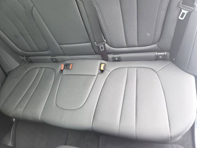 Used 2021 BMW X5 xDrive40i w/ Premium Package image 32