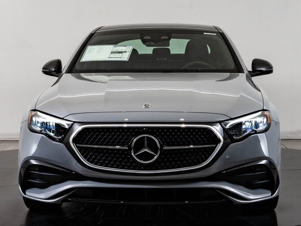 New 2026 Mercedes-Benz E 350 4MATIC Sedan image 2