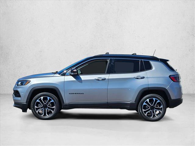 Used 2022 Jeep Compass Limited AWD/4WD image 9
