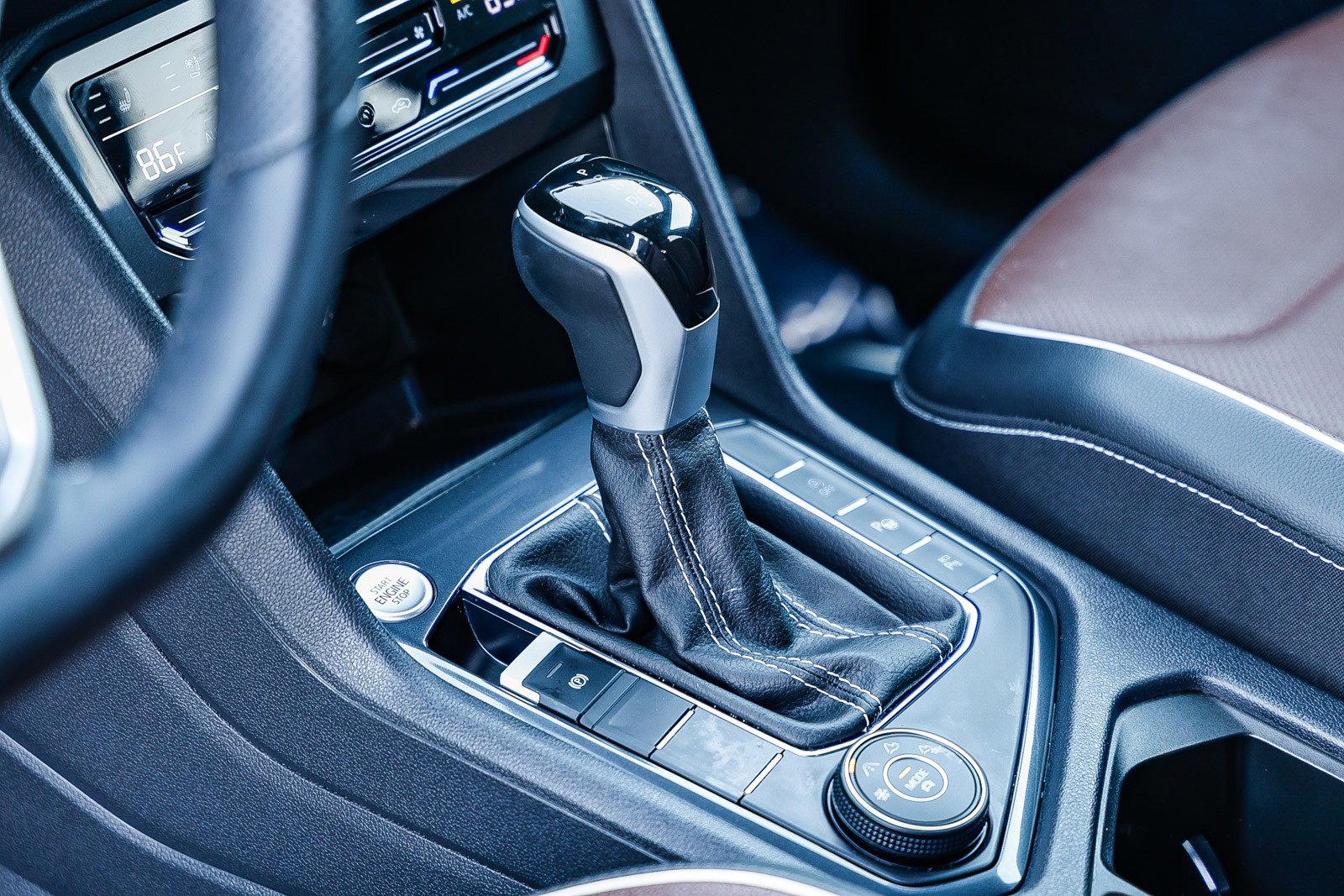 Used 2024 Volkswagen Tiguan SEL R-Line image 20