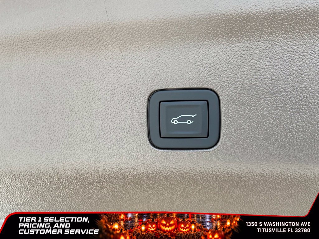 New 2026 GMC Yukon XL Denali AWD/4WD image 19