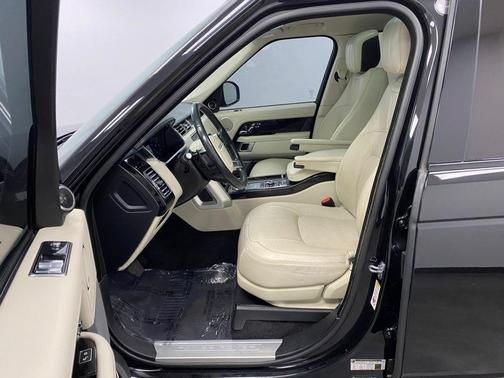 Used 2018 Land Rover Range Rover Supercharged AWD/4WD image 20