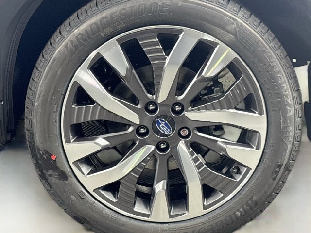 New 2026 Subaru Forester Touring AWD/4WD image 32