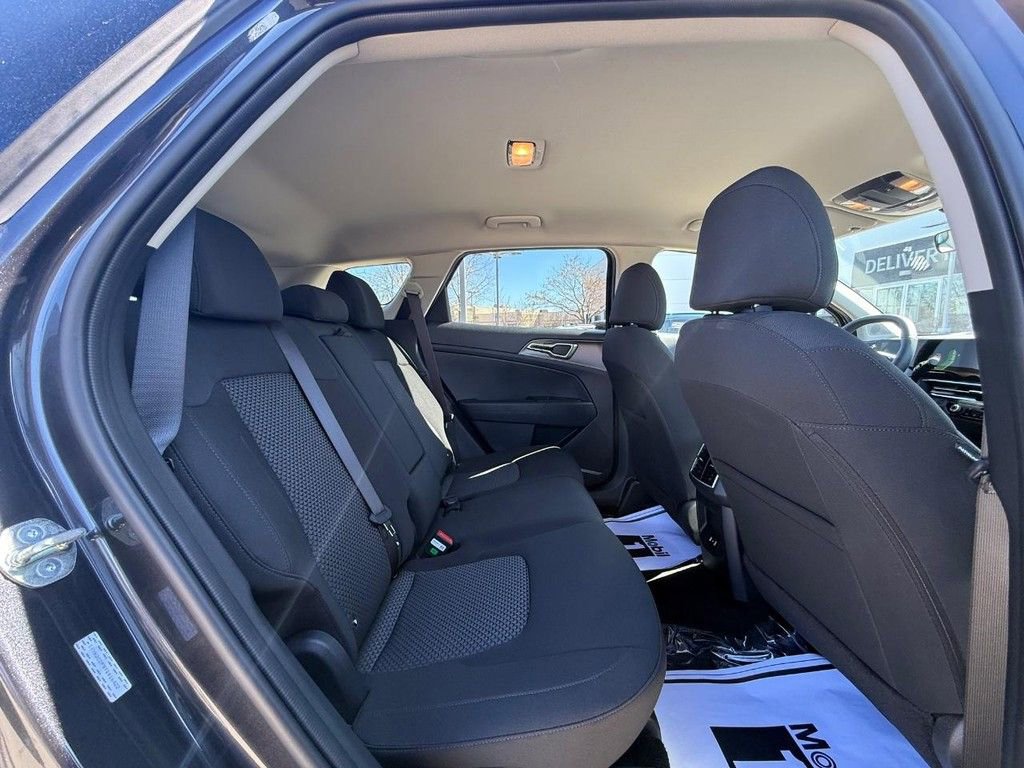 New 2026 Kia Sportage LX image 11