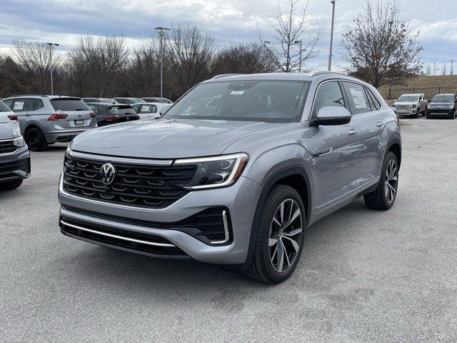 New 2025 Volkswagen Atlas Cross Sport SEL Premium R-Line image 3