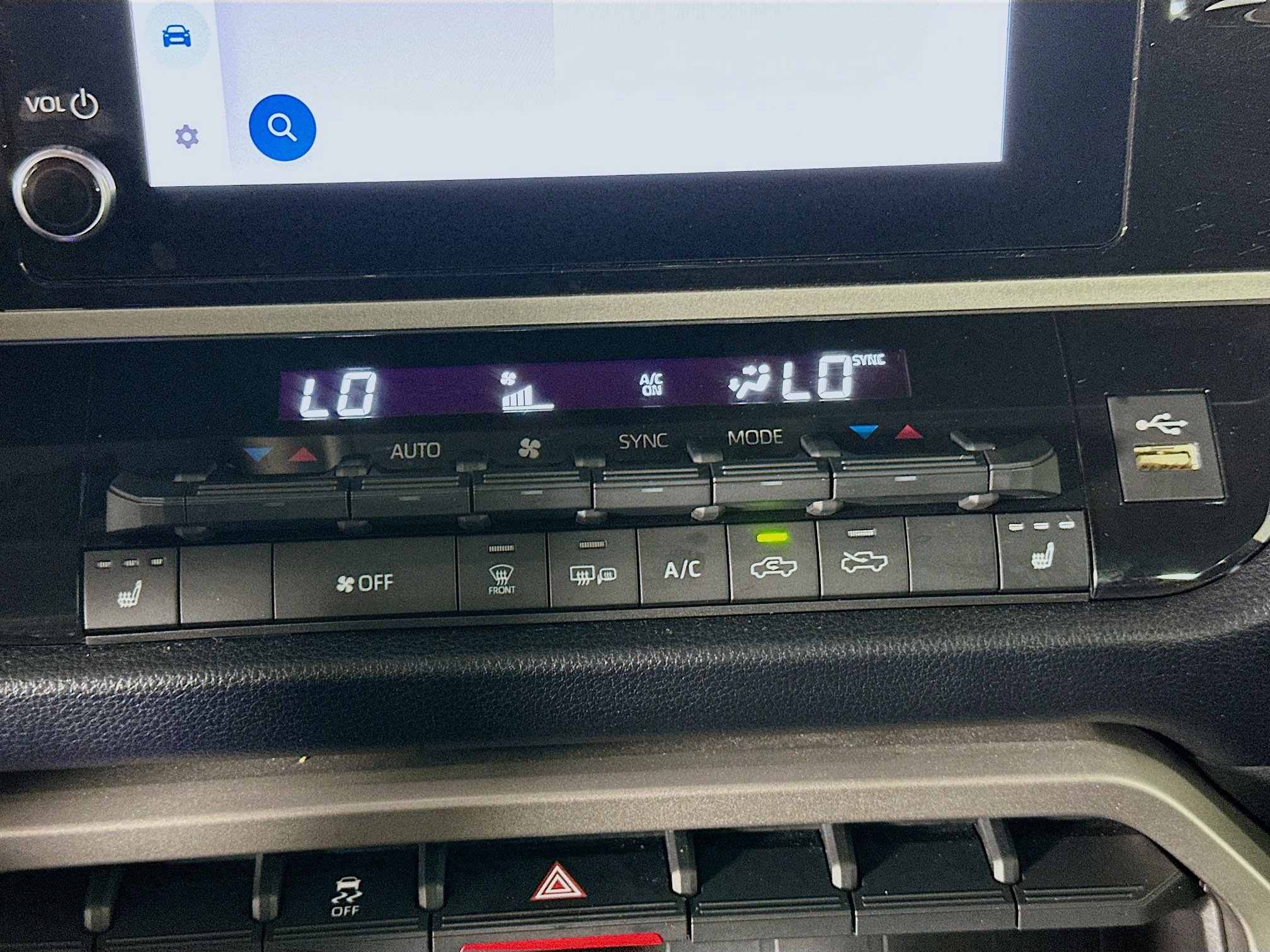 Used 2024 Toyota Tundra SR5 w/ SR5 Premium Package image 23