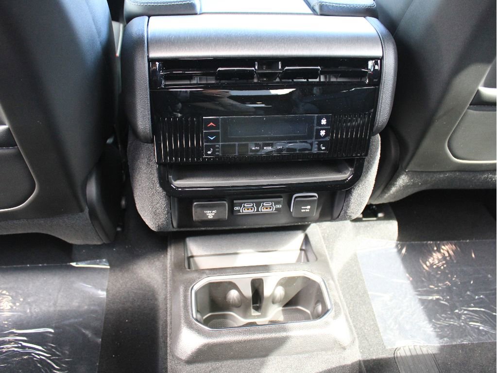 New 2026 Jeep Grand Wagoneer Limited AWD/4WD image 33