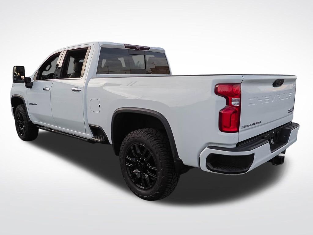 Used 2020 Chevrolet Silverado 2500 High Country w/ Z71 Off-Road Package image 5