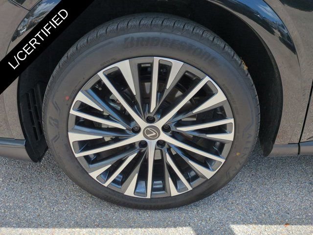 Certified 2026 Lexus RX 350 Premium Plus w/ Accessory Package (K3) image 11
