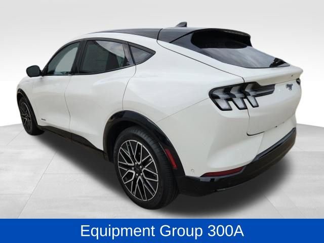 Used 2024 Ford Mustang Mach-E Premium image 7