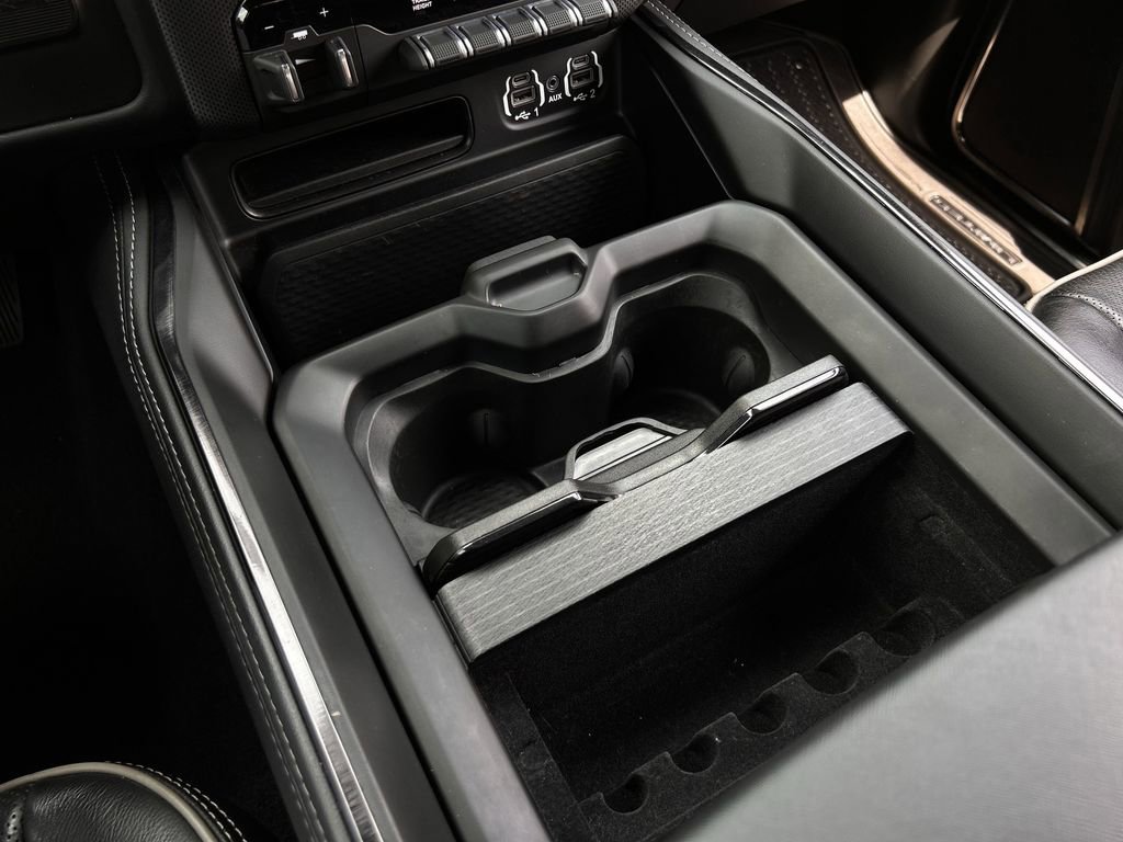 Used 2023 RAM 2500 Limited w/ Towing Technology Group image 23