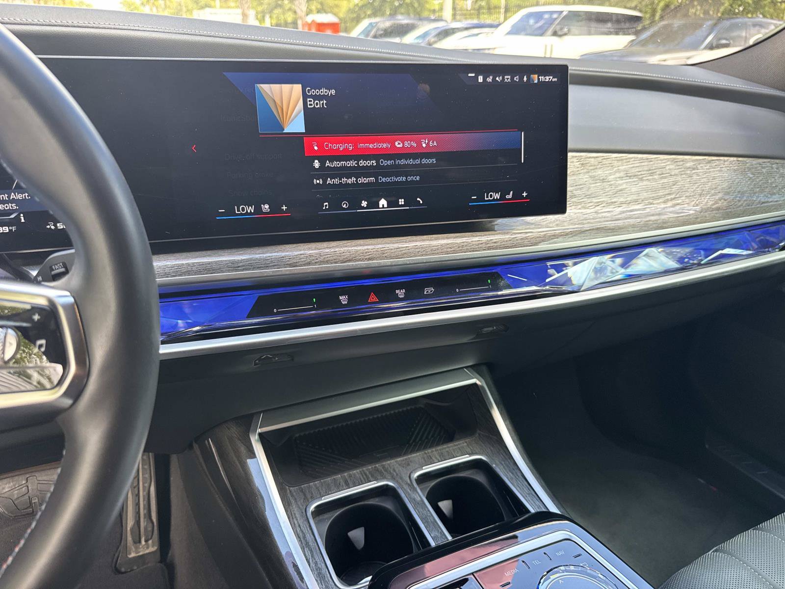 Used 2024 BMW i7 M70 w/ Executive Package AWD/4WD image 24