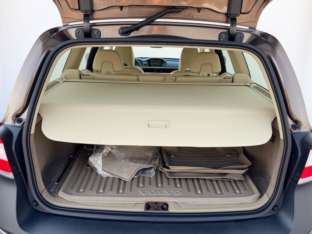 Used 2015 Volvo XC70 T5 Premier Plus FWD image 28