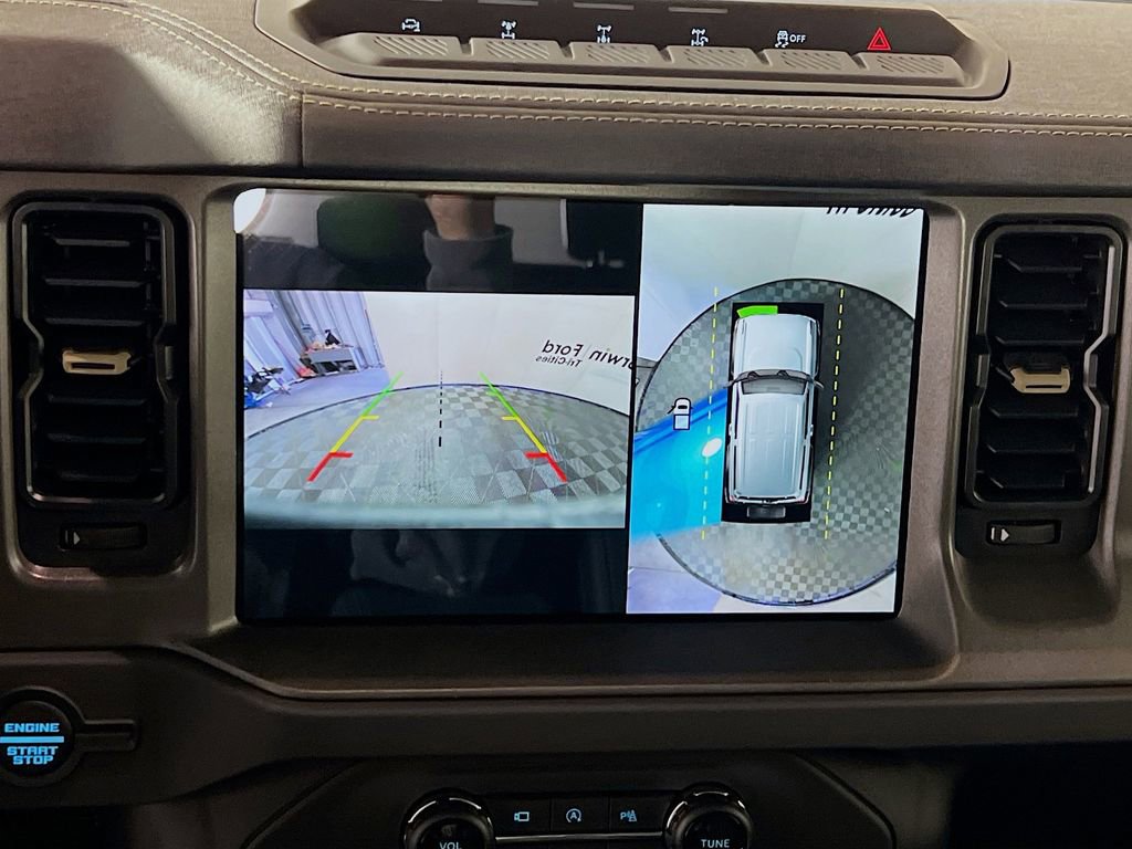 New 2025 Ford Bronco Badlands image 22