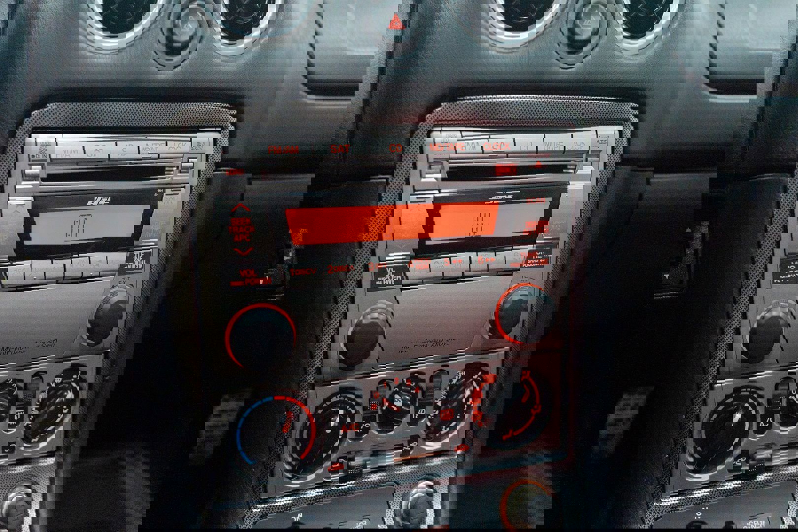 Used 2004 MAZDA MX-5 Miata MAZDASPEED image 37