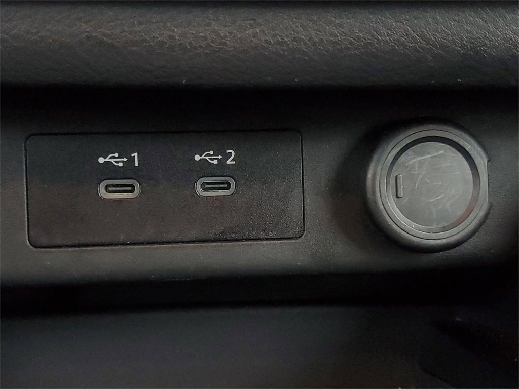 Used 2024 Nissan Rogue S image 20