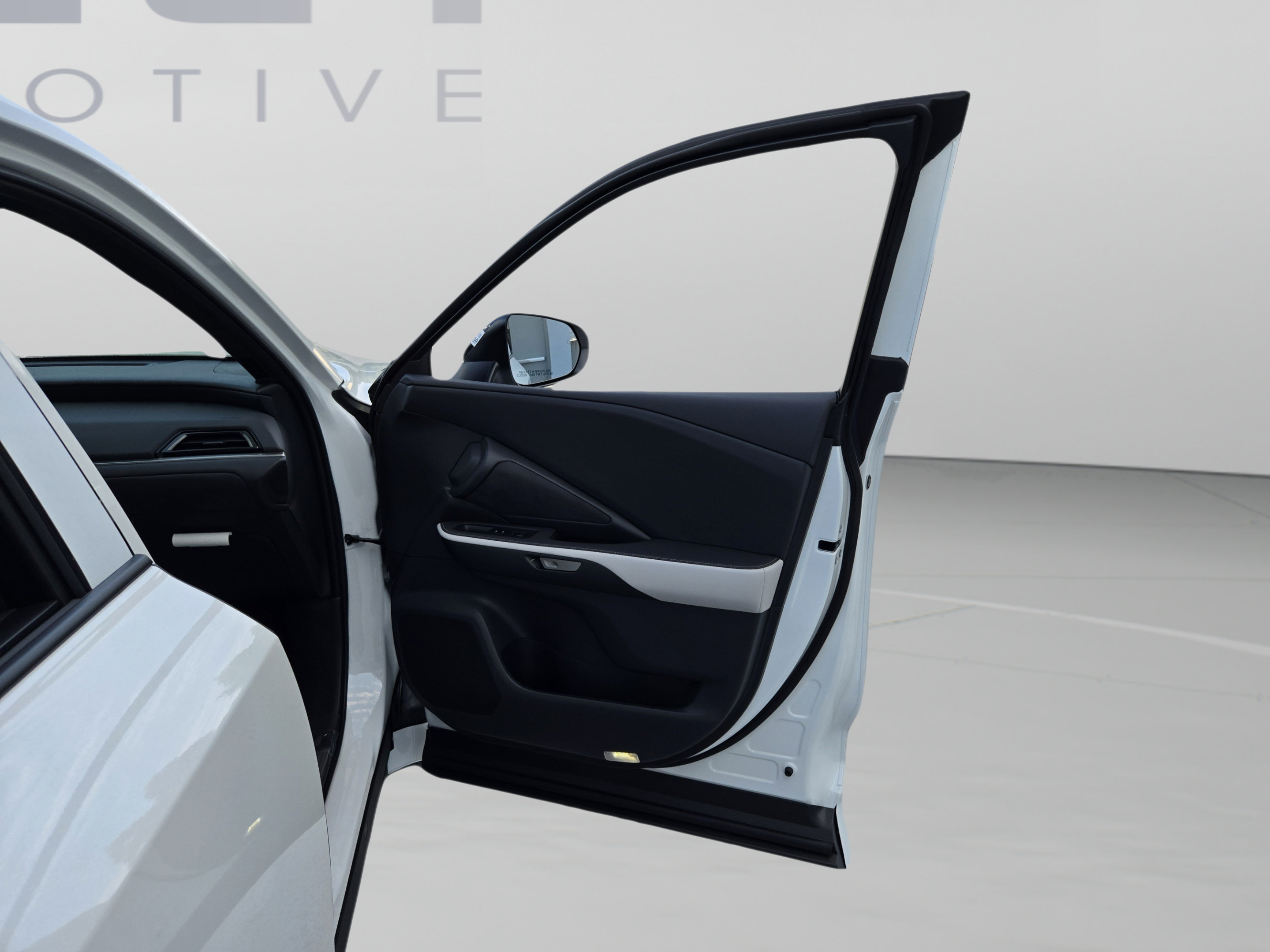 New 2026 Lexus TX 500h AWD image 29