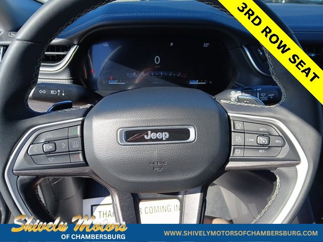 Used 2023 Jeep Grand Cherokee L Limited image 40