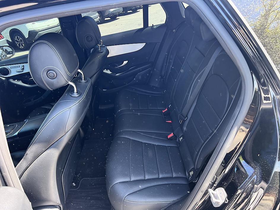 Used 2020 Mercedes-Benz GLC 300 image 14