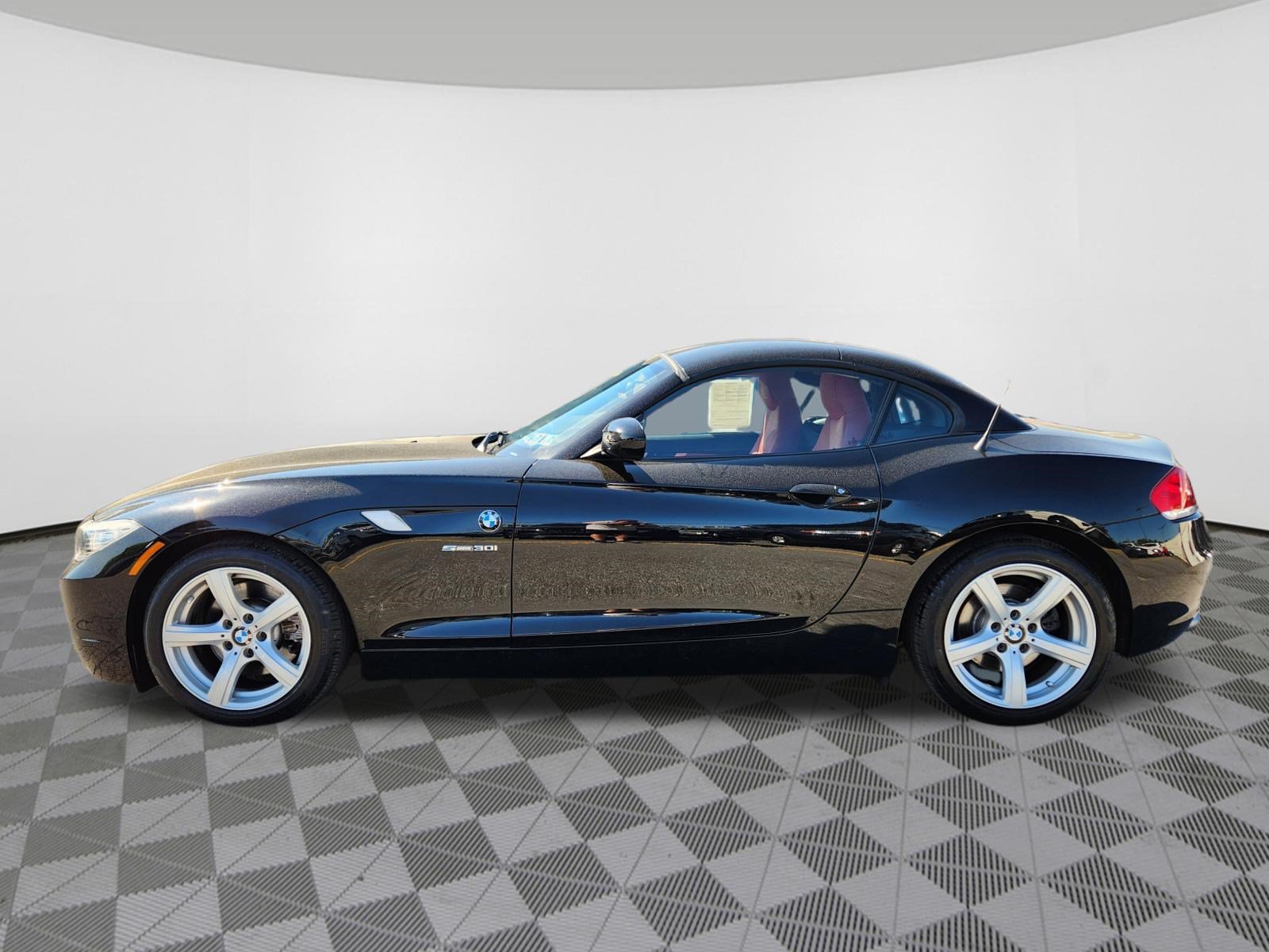 Used 2009 BMW Z4 sDrive30i RWD image 5