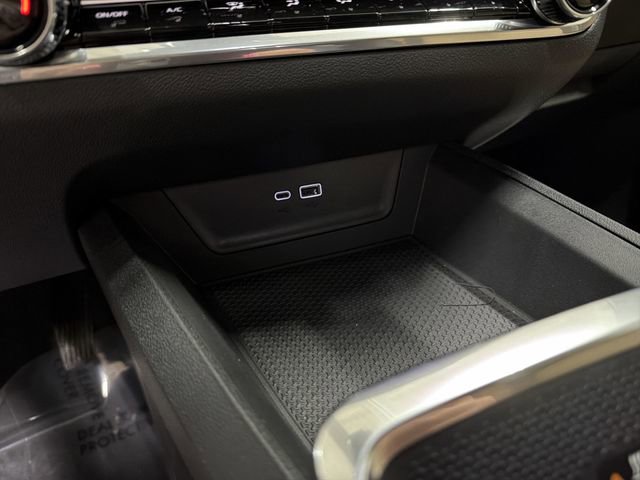 New 2026 Chevrolet Equinox ACTIV w/ Convenience Package III image 28