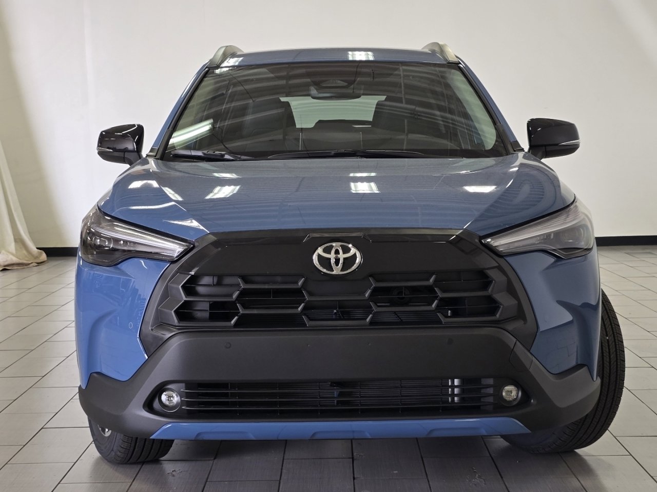 New 2026 Toyota Corolla Cross XLE FWD image 8