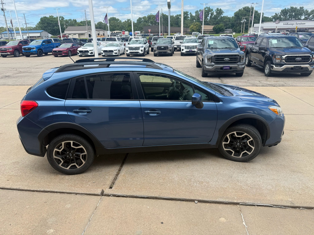 Used 2016 Subaru Crosstrek 2.0i Premium AWD/4WD image 5