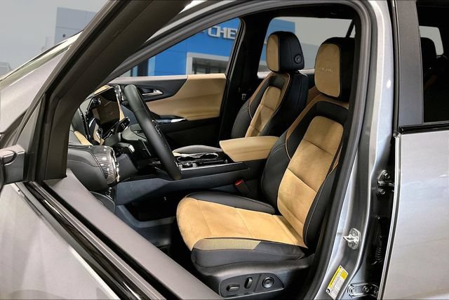 New 2026 Chevrolet Equinox ACTIV w/ Convenience Package III AWD/4WD image 9