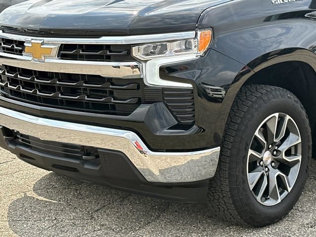 Certified 2025 Chevrolet Silverado 1500 LT AWD/4WD image 10