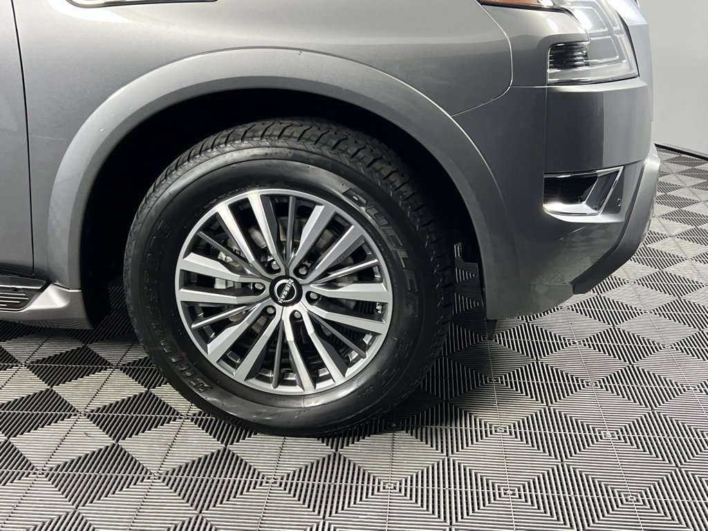 Used 2024 Nissan Armada SL image 12