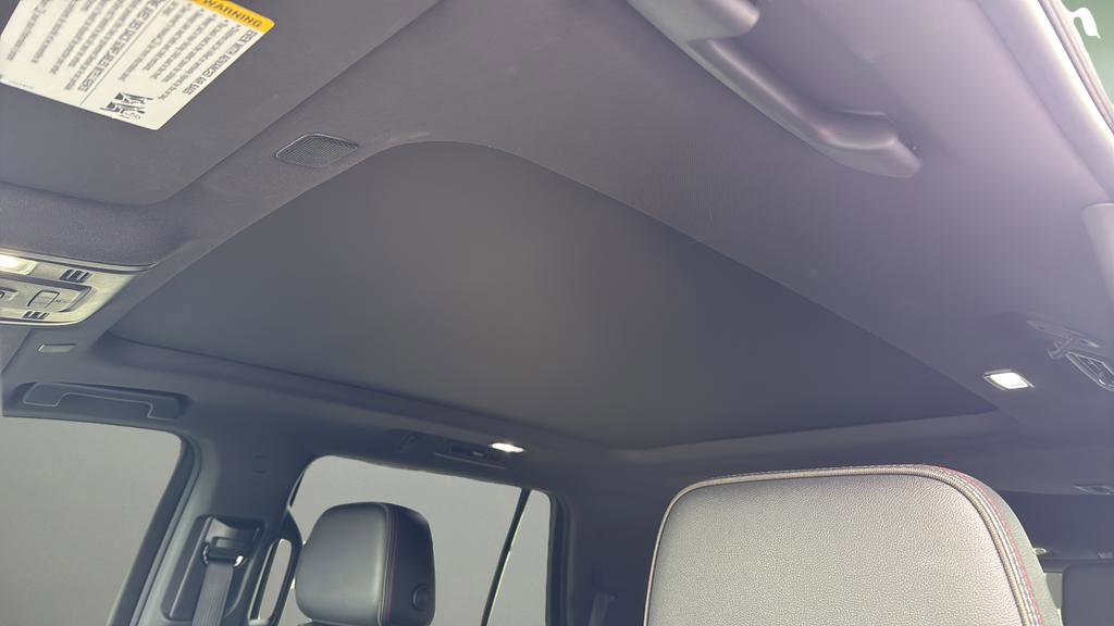 Used 2022 Chevrolet Tahoe RST image 12