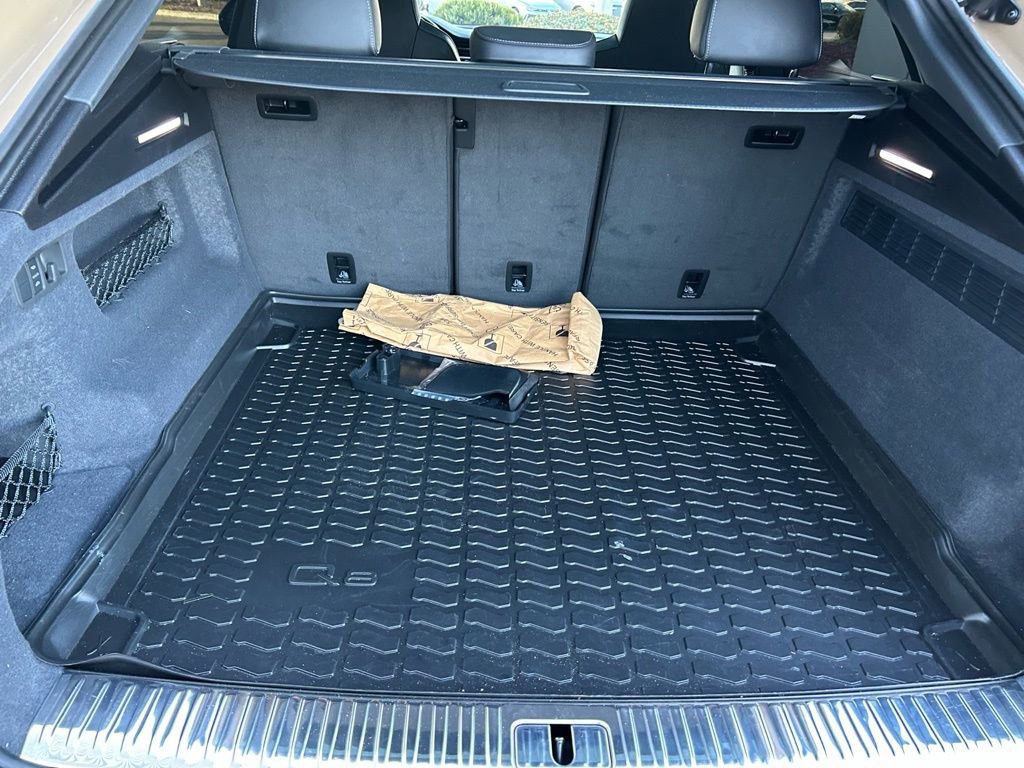 Used 2024 Audi SQ8 Prestige image 59