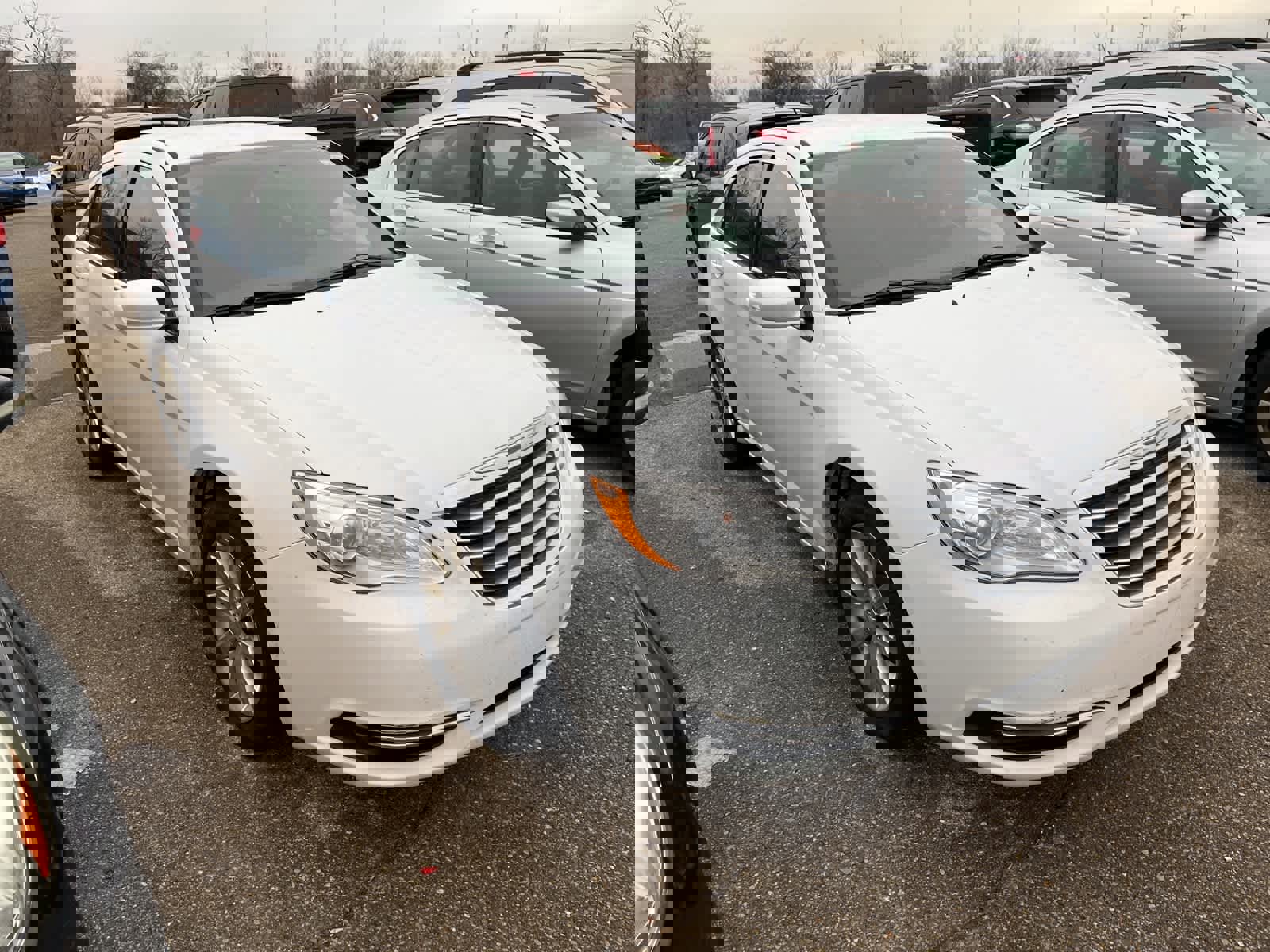 Used 2013 Chrysler 200 Touring image 20