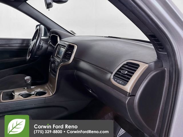 Used 2015 Jeep Grand Cherokee Laredo w/ Quick Order Package 23E image 28