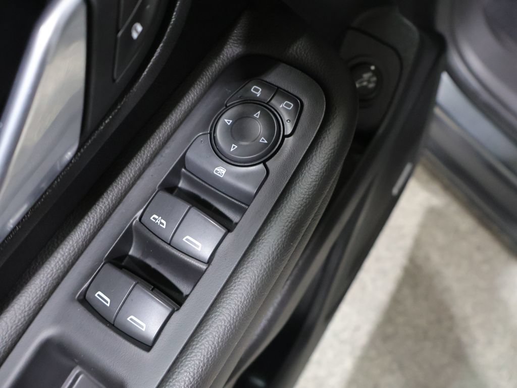 Used 2021 GMC Terrain SLT w/ Infotainment Package II AWD/4WD image 15