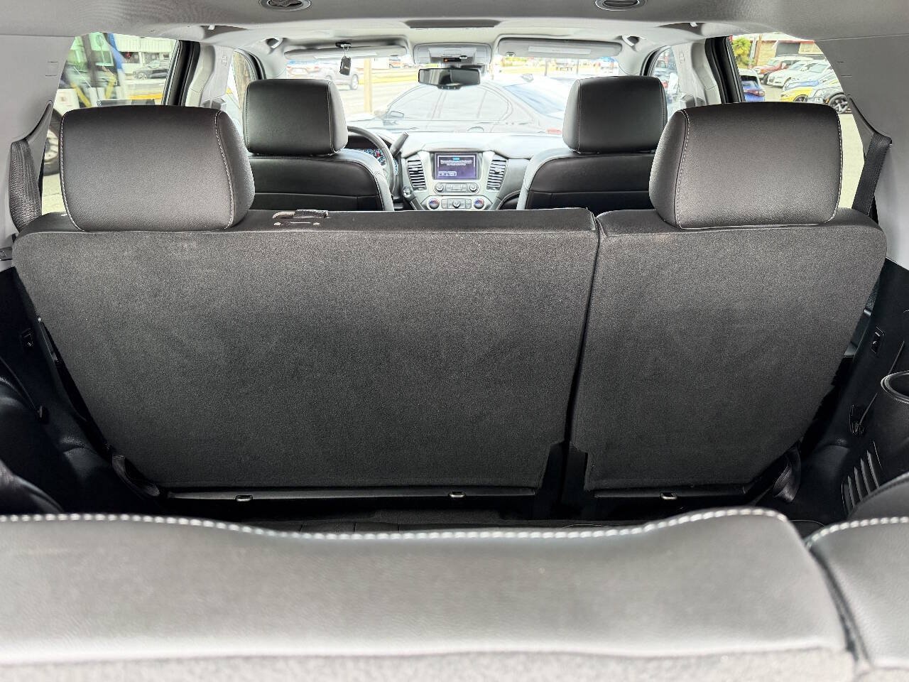 Used 2018 Chevrolet Tahoe LT w/ Luxury Package AWD/4WD image 8