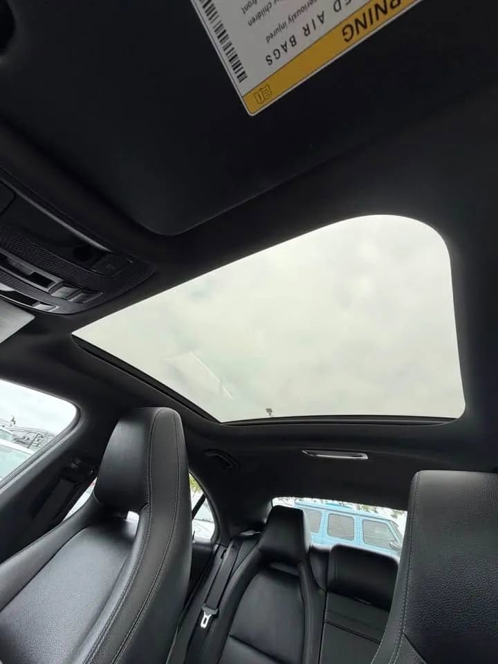 Used 2017 Mercedes-Benz CLA 250 image 9