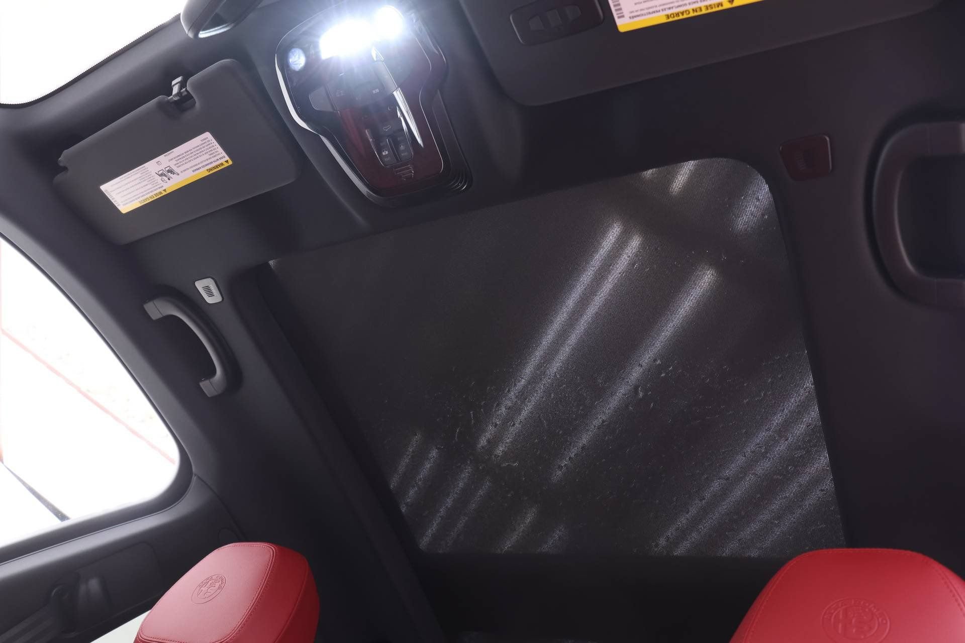 New 2026 Alfa Romeo Stelvio Sprint AWD/4WD image 16